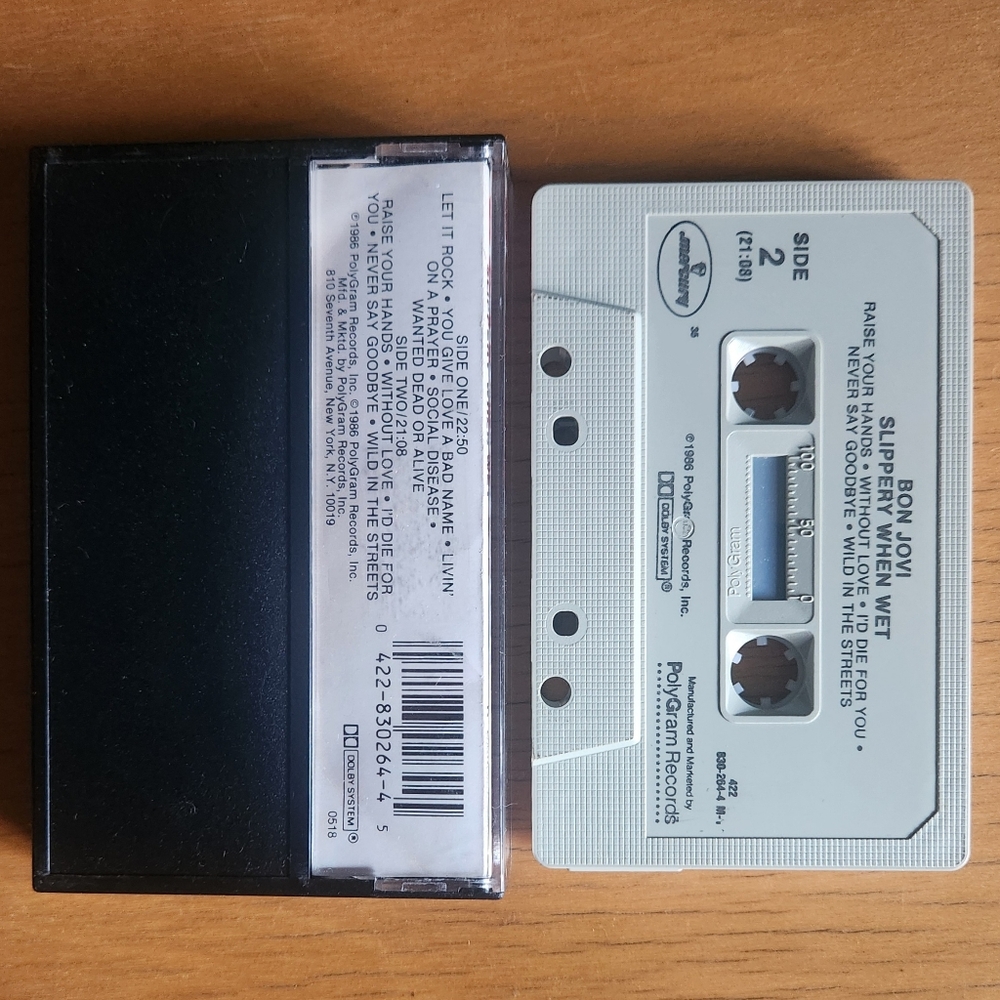 Def Leppard, Bon Jovi, Cinderella - 1980s Cassette Tapes (Lot of 3)  - Picture 6 of 8